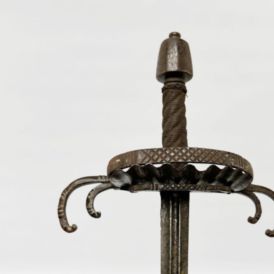 Épée de ville dite "crabe", XVIIème siècle