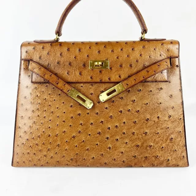 Herm&egrave;s, sac Kelly en cuir d'autruche