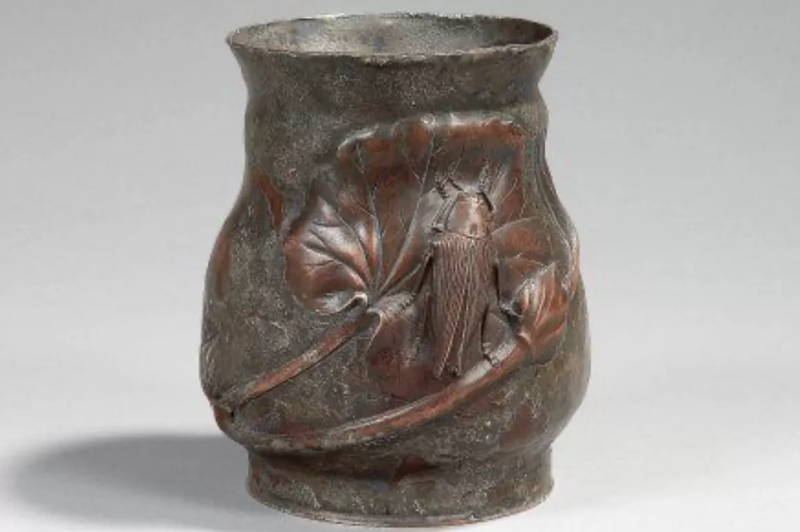 Henri Husson, vase en bronze