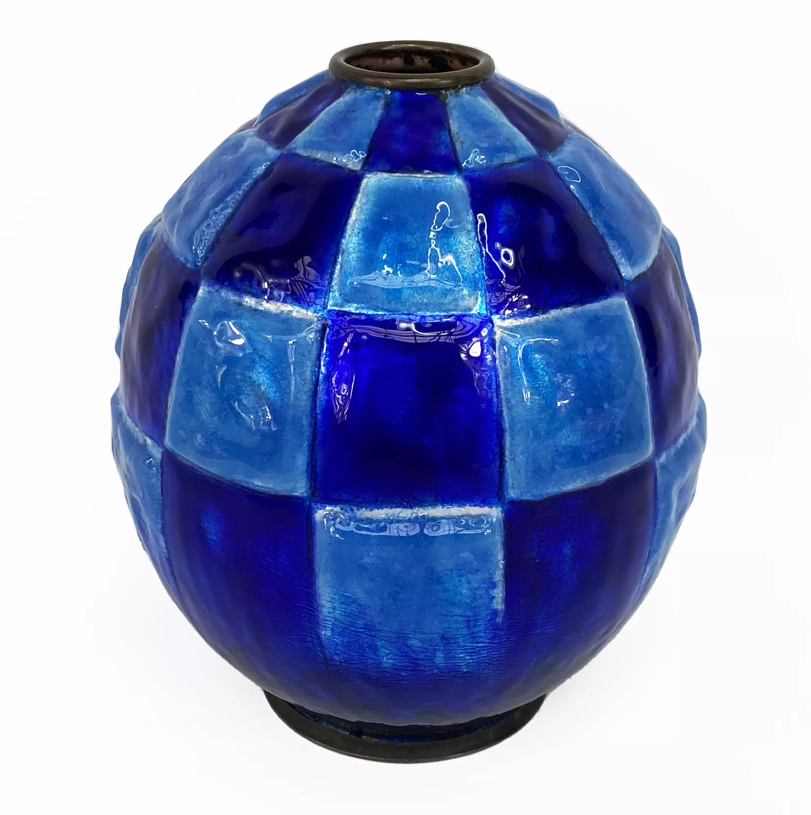 Vase Camille Faur&eacute;, d&eacute;cor &eacute;maill&eacute; en damier