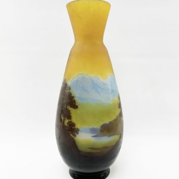 Établissements Gallé - vase ovoïde en verre