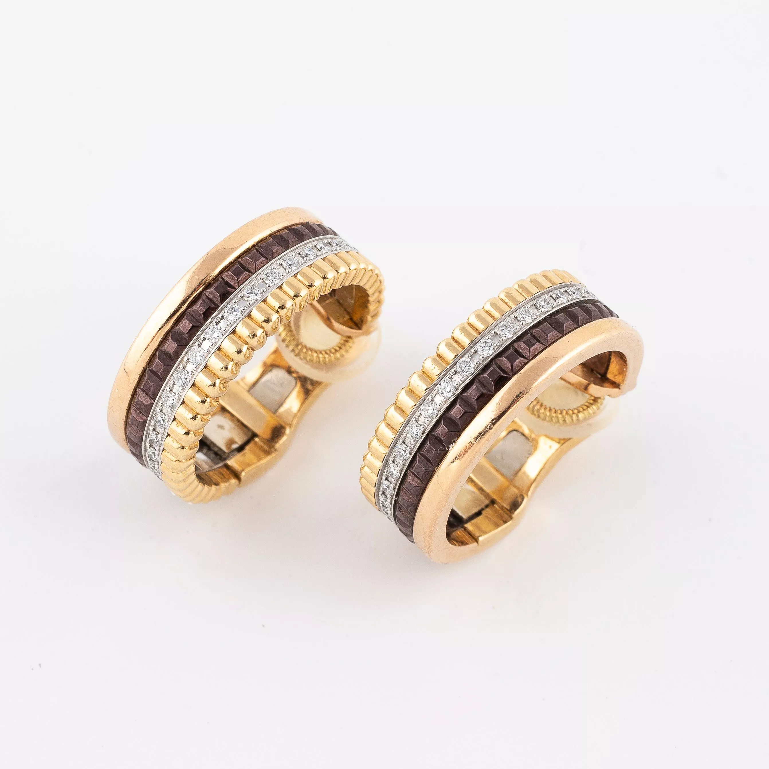 Boucheron, boucles d'oreilles en or, mod&egrave;le quatre