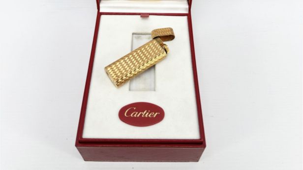 Briquet Must Cartier