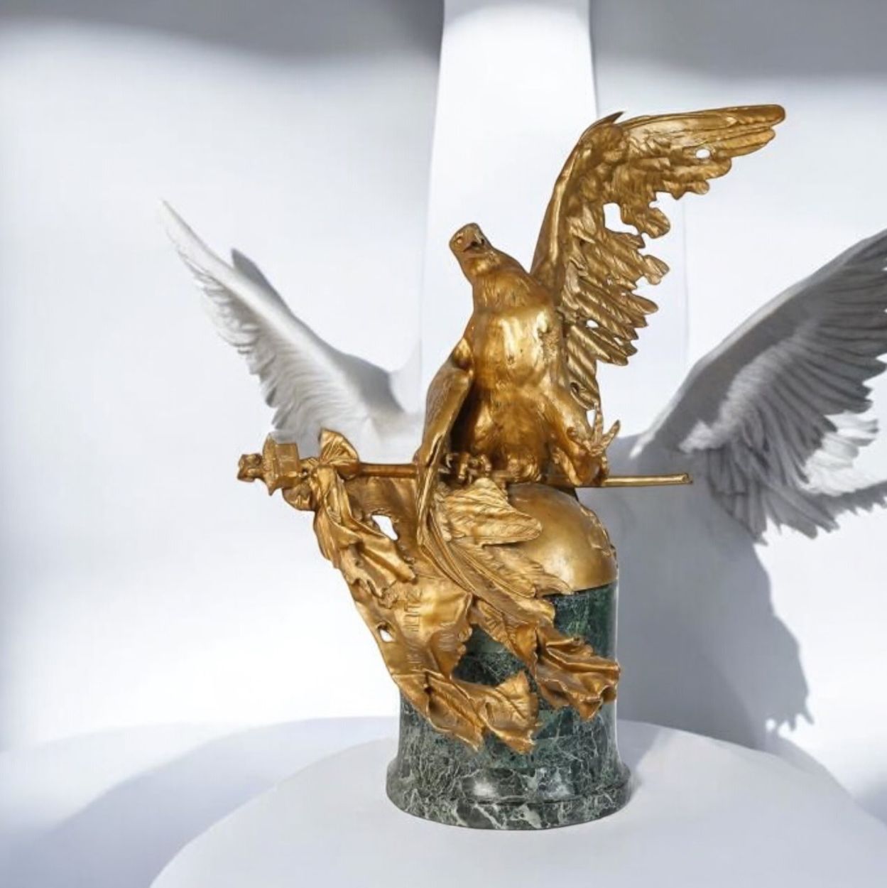 Gérôme, L'aigle expirant de Waterloo, bronze doré