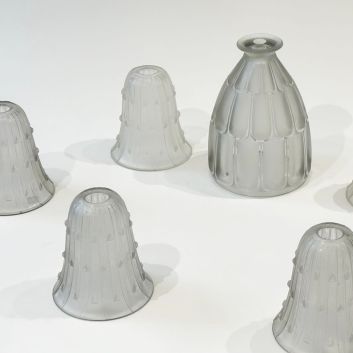 René LALIQUE (1860-1945) Suite de six verres modèle Savergne en cristal