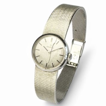 OMEGA Montre bracelet en or gris 18K (750 millièmes), cadran argenté motif «lin»