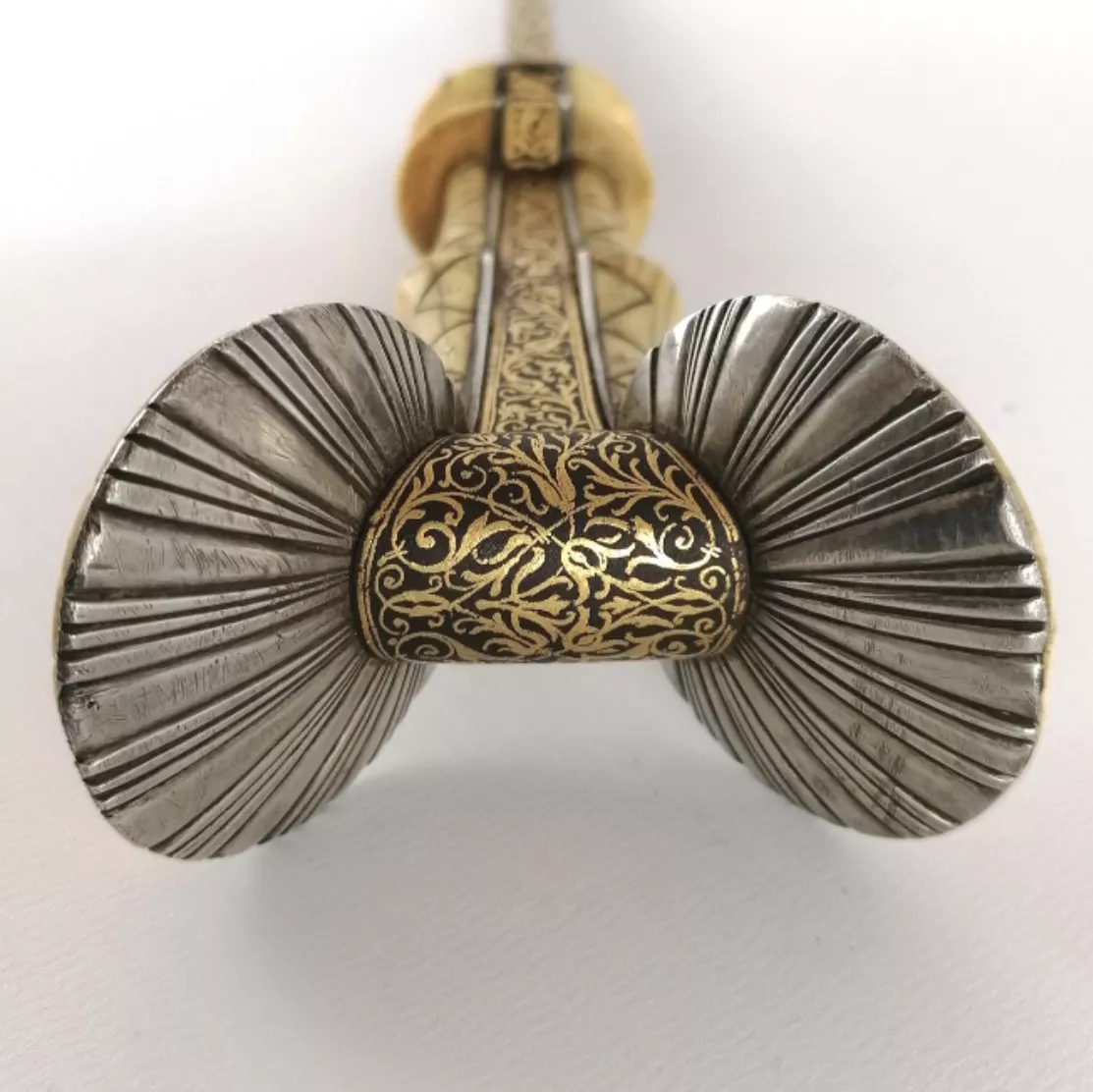 Garde d'une dague &agrave; oreilles espagnole