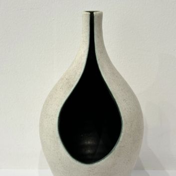 Pol CHAMBOST (1906-1983) Vase modèle 1068 dit goutte, circa 1955