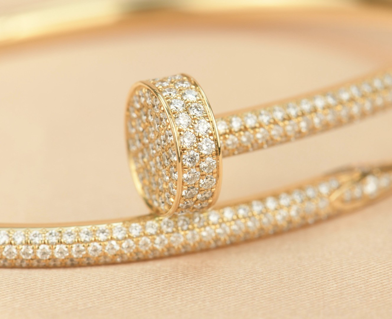 Cote joaillerie : expertise commissaire-priseur - Auctie's