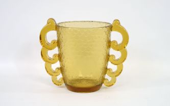 Manufacture Daum, vase en pâte de verre