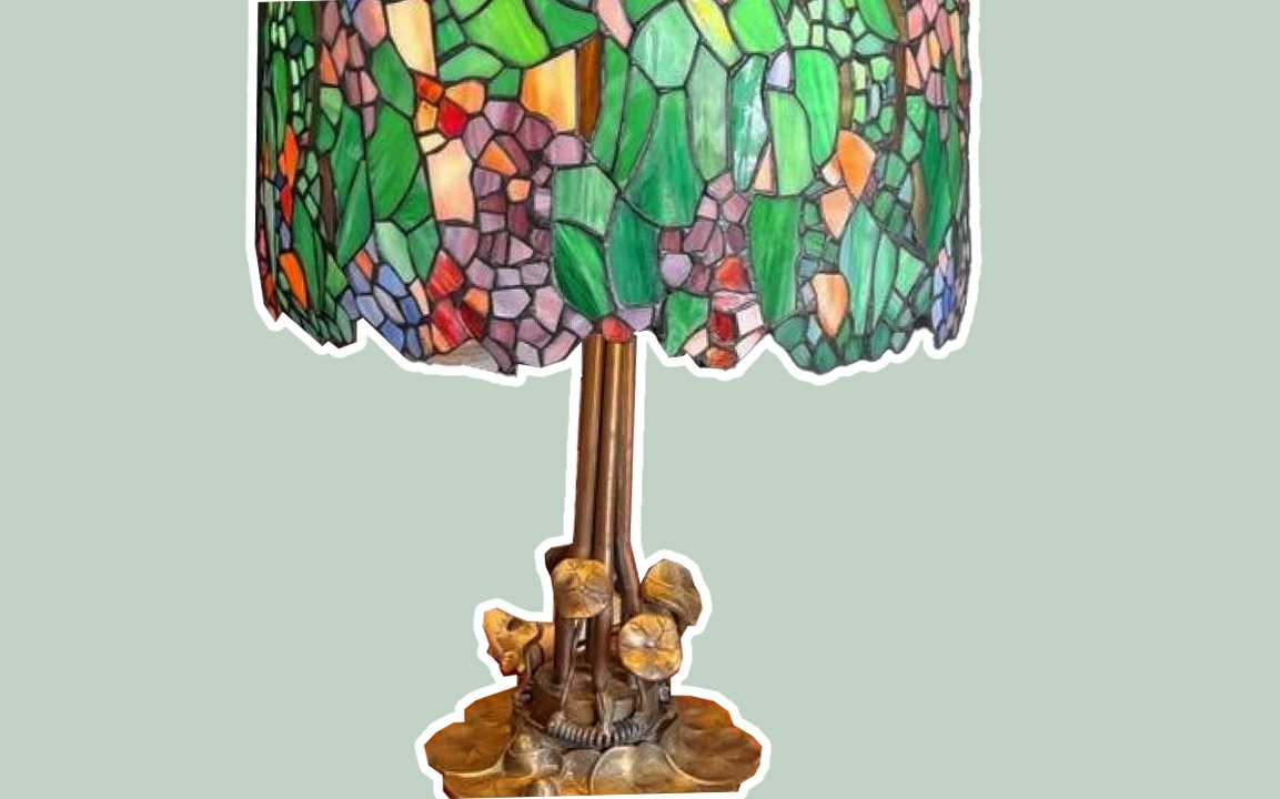Lampe en vitrail Tiffany