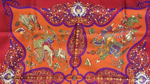 HERMES PARIS,  Carré en twill de soie, «Poésie persane»