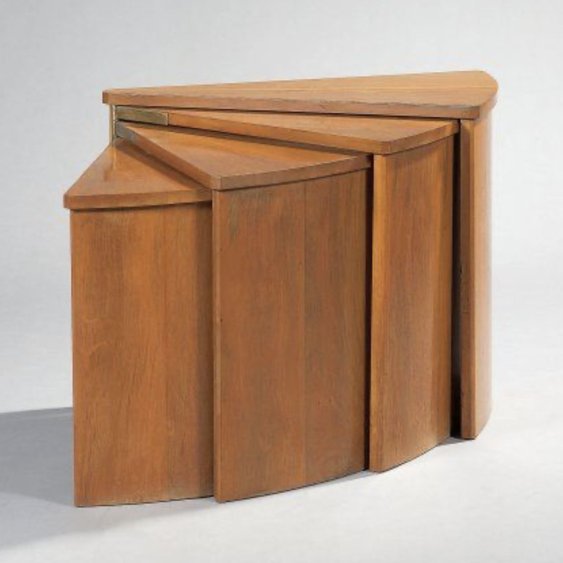 Pierre Chareau, table éventail