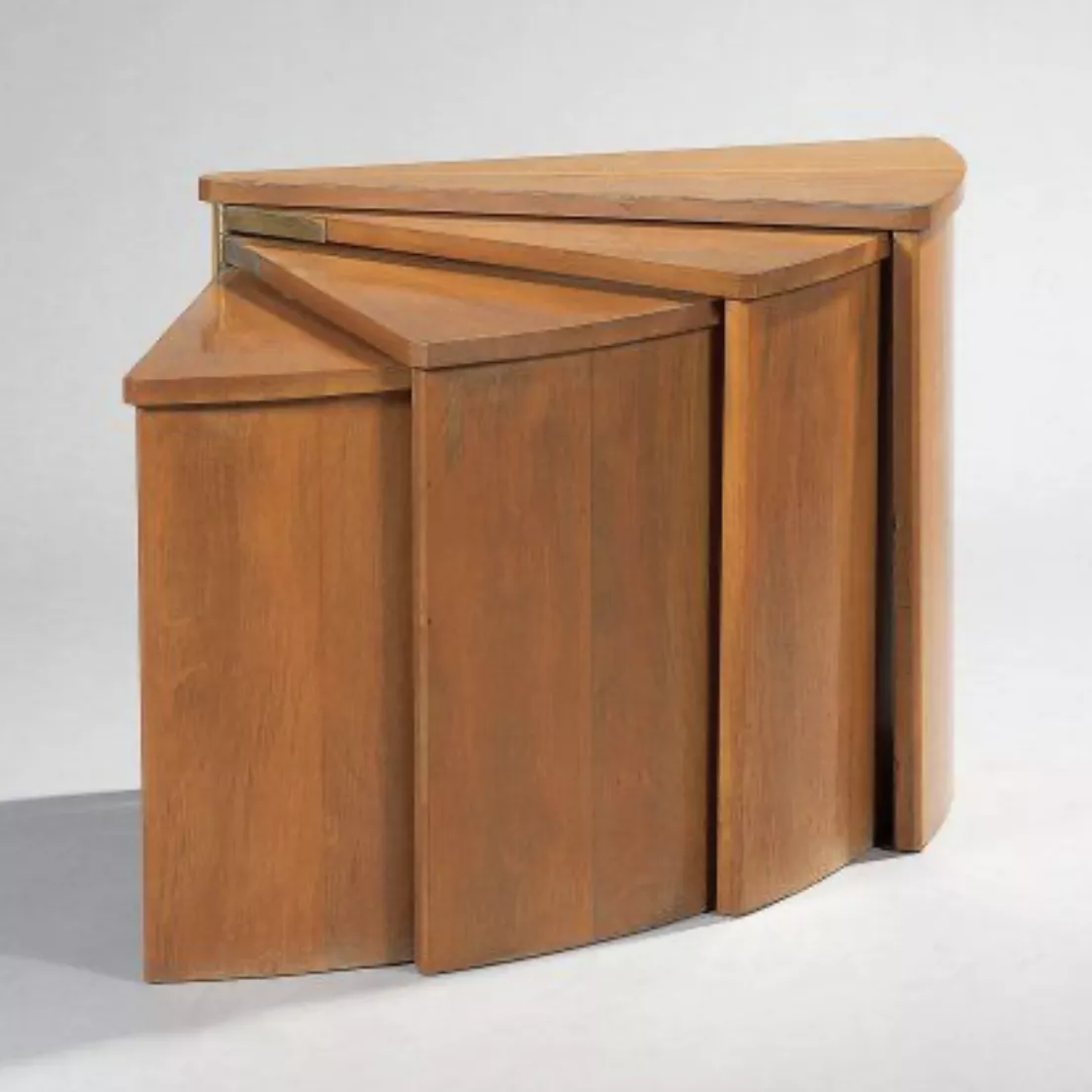 Pierre Chareau, table &eacute;ventail