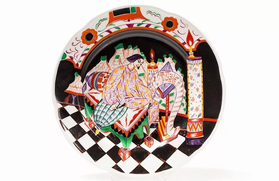 Assiette d&eacute;corative en porcelaine, Shchekotikhina Pototskaya