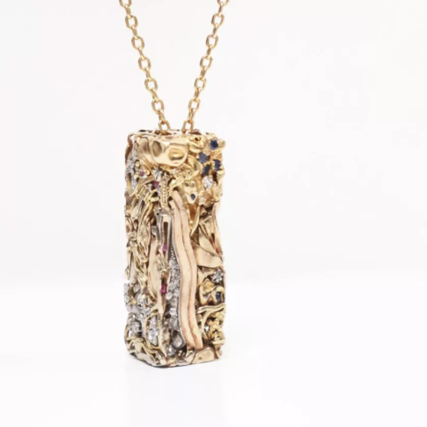 César, pendentif, petite compression