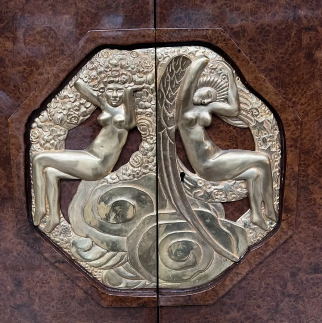 Meuble Ruhlmann, d&eacute;tail