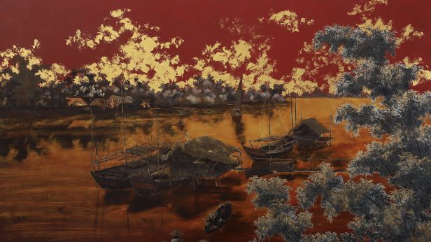 VIETNAM, XXe siècle. Laque sur panneau, pêcheurs et sampans sur un cours d'eau. Signé Thanh et daté 55