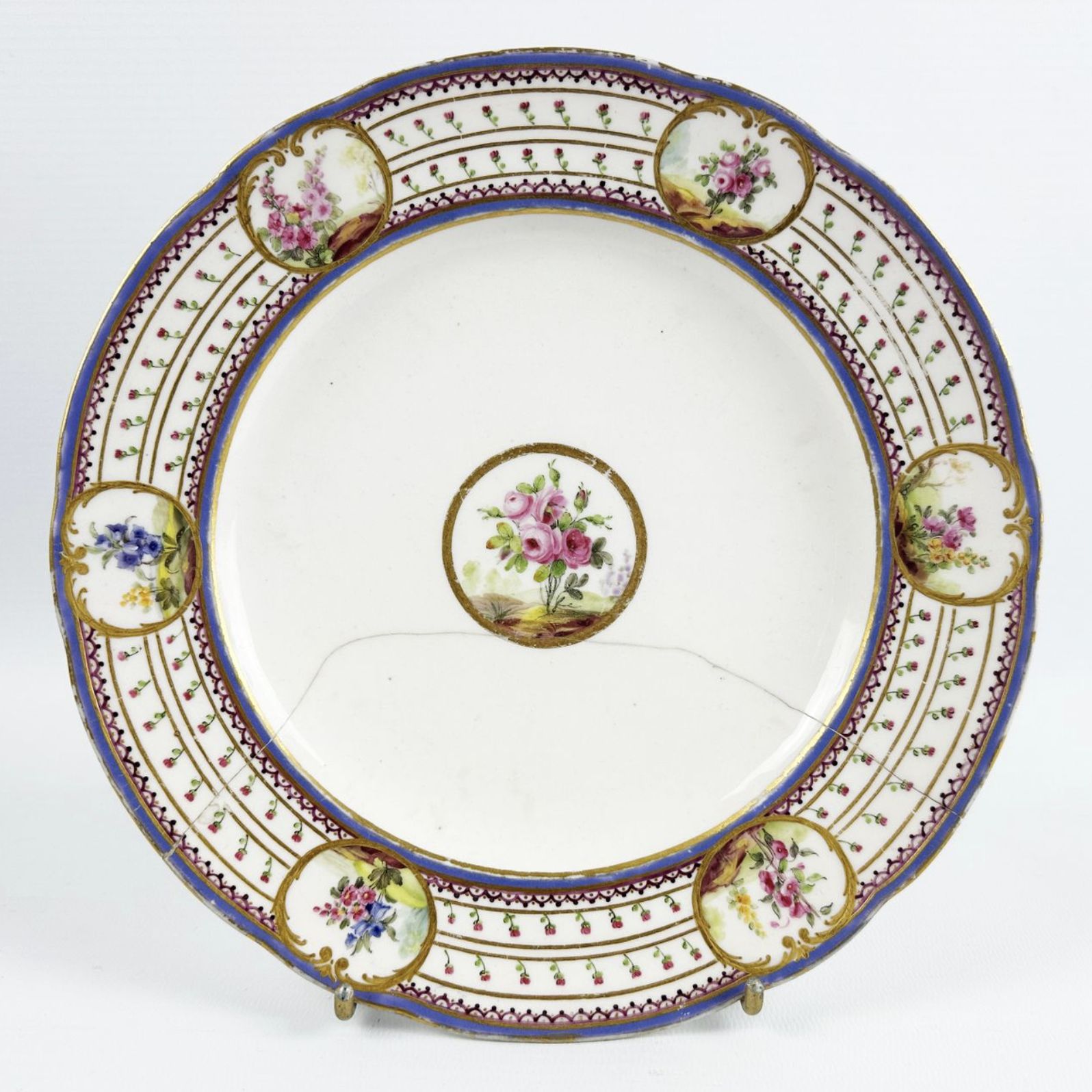 Sèvres, assiette en porcelaine