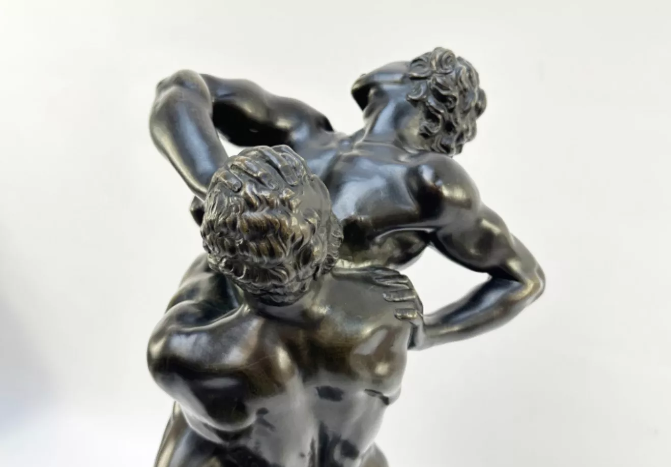 Stefano Maderno, Hercule et Ant&eacute;e, groupe en bronze patin&eacute;