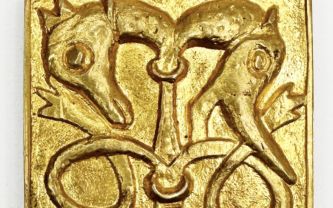 Line Vautrin, poudrier en bronze doré