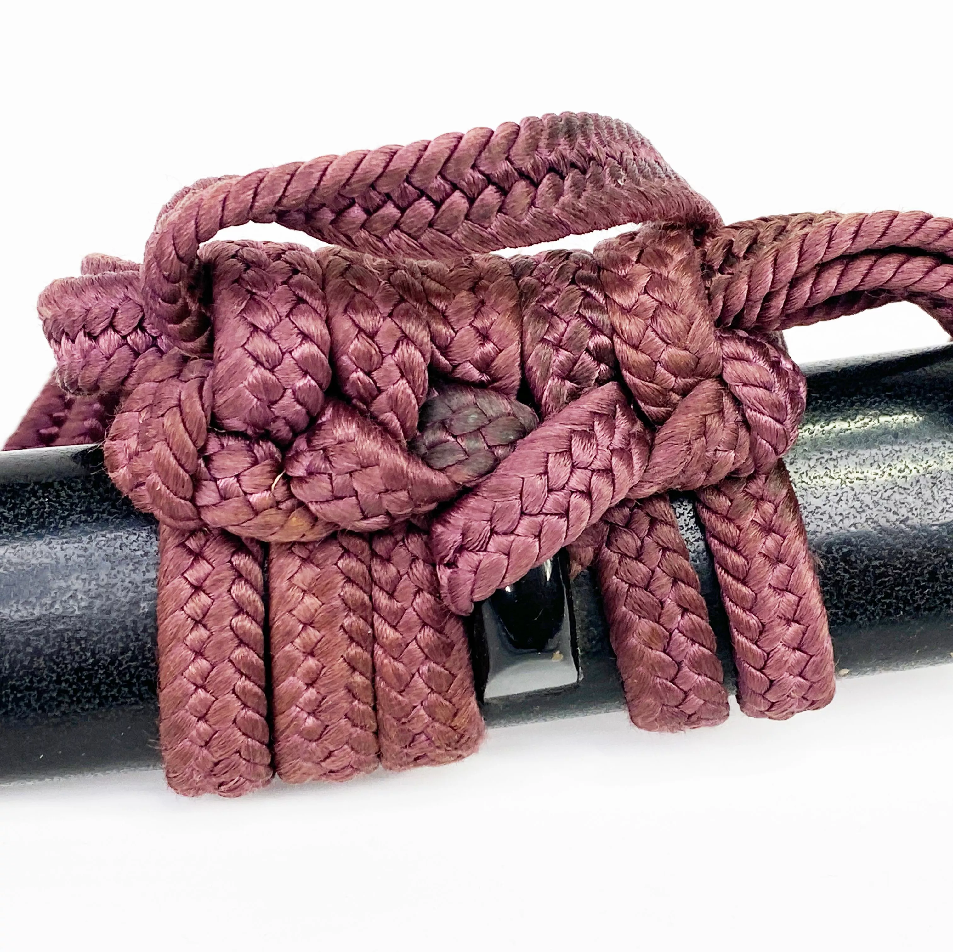 Sageo (cordage) figurant sur le Saya