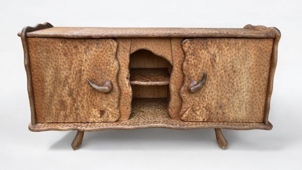 TRAVAIL BRUTALISTE (XXe siècle) Bahut, circa 1960