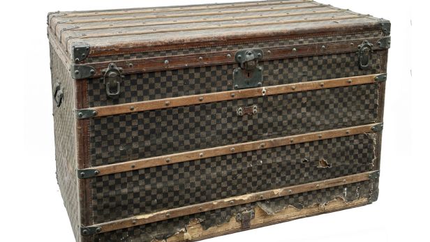 Louis VUITTON Malle de voyage en toile enduite à damier au pochoir