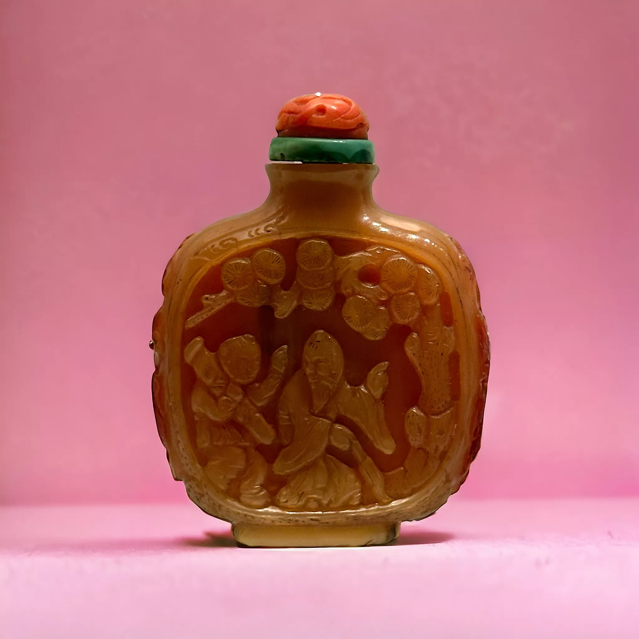 Tabati&egrave;re en agate