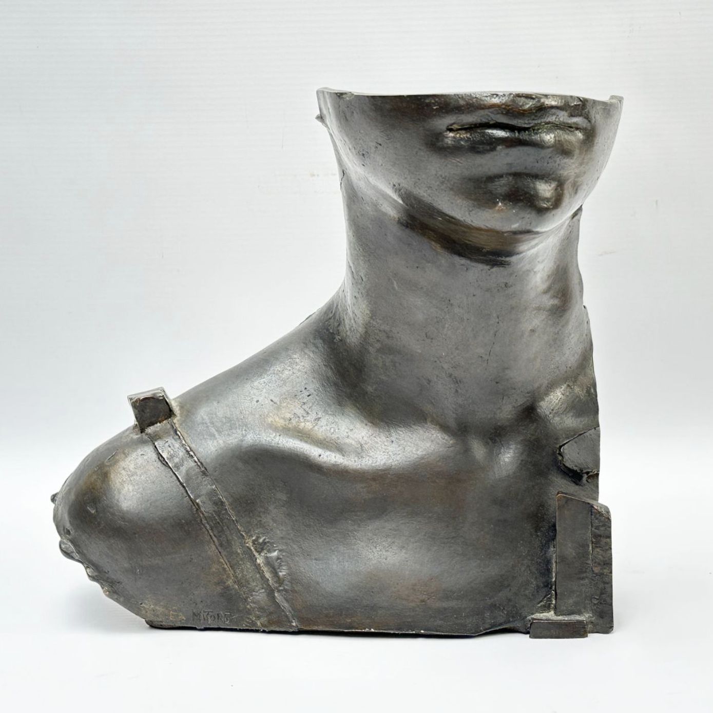 Igor Mitoraj, sculpture en bronze