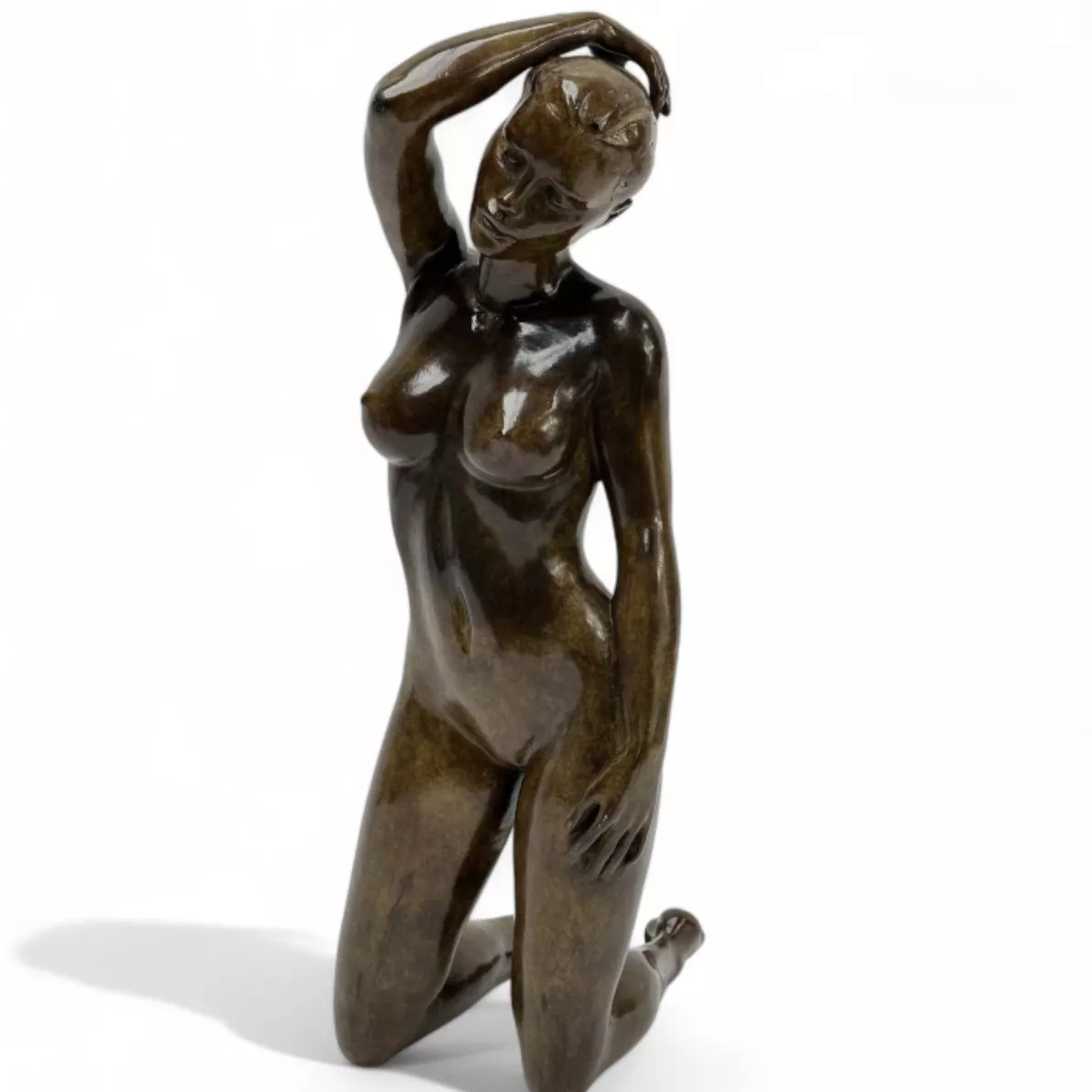 Estimation Marie Paule Deville Chabrolle, bronze &agrave; patine brune