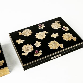 Van Cleef & Arpels, poudrier