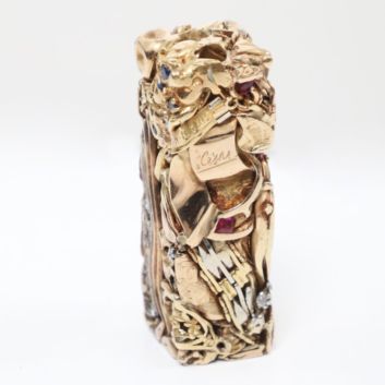 César BALDACCINI dit CESAR (1921-1998), pendentif en or jaune, compression de bijoux