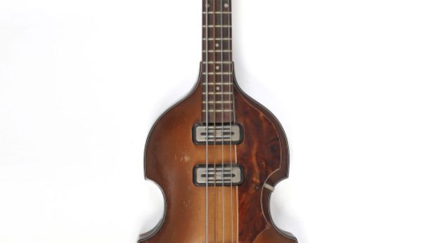 HOFNER, Guitare basse de forme violon
