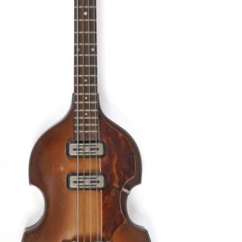 HOFNER, Guitare basse de forme violon