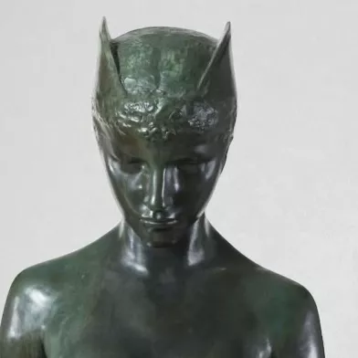 H&eacute;l&egrave;ne Bertaux, bronze