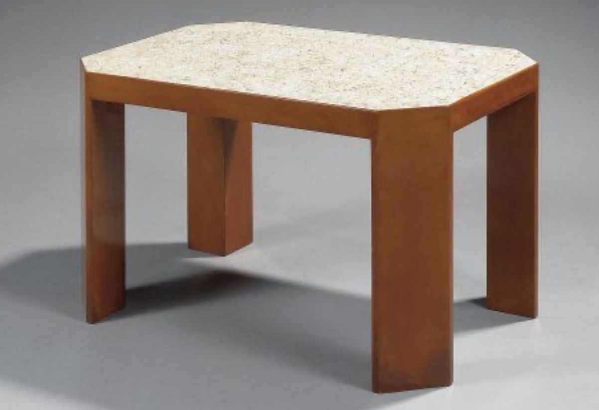 Jean Dunand, table en bois avec panneau de coquilles d'oeuf laqué