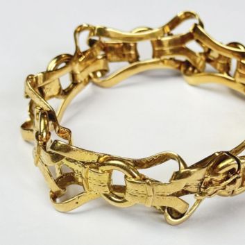 Bracelet en or jaune 18 carats ( 750 ) à maillons tressés.