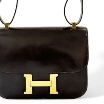 HERMÈS PARIS, Sac Constance 23 cm en veau box marron chocolat