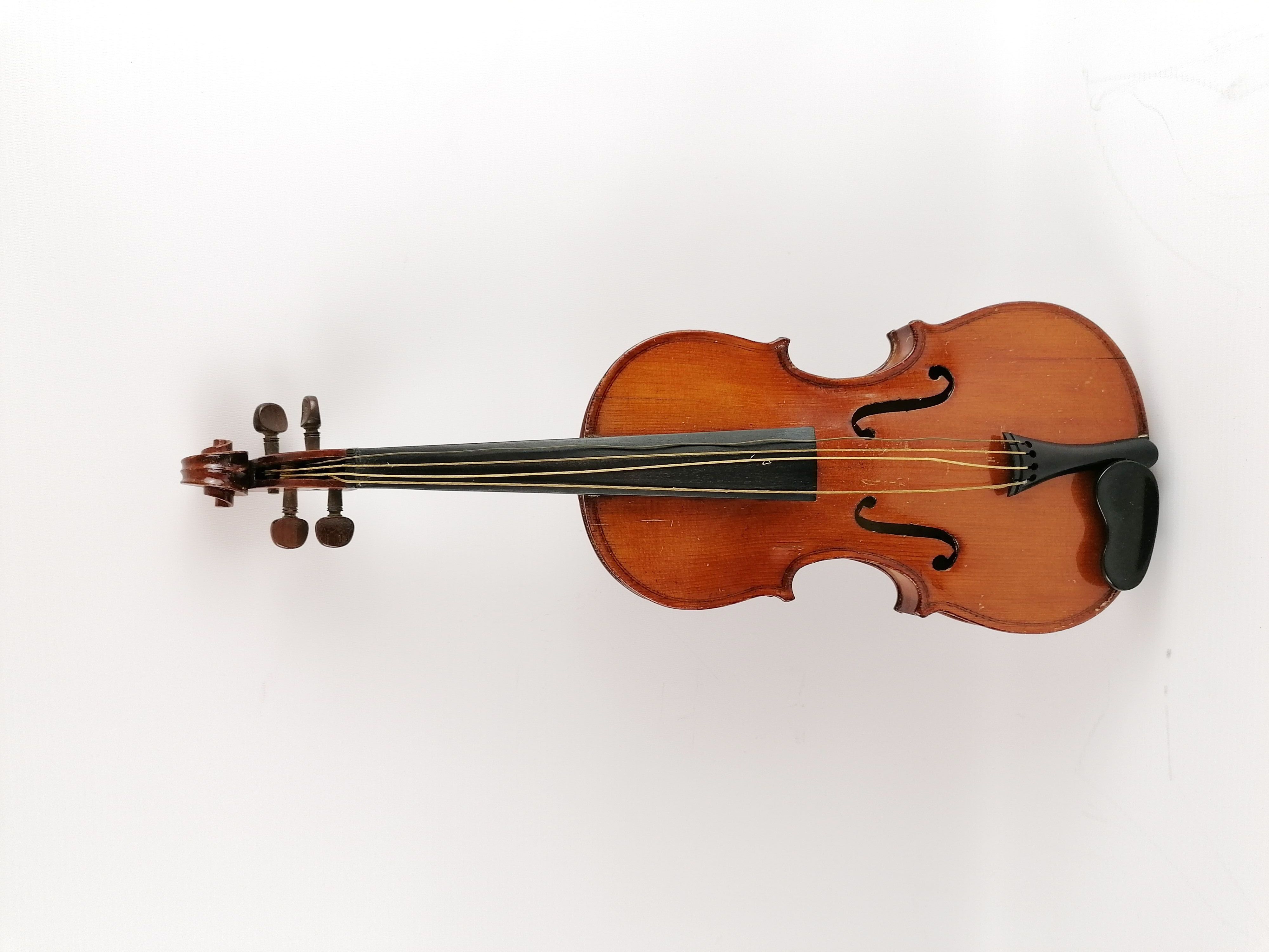 Violon vendu par Auctie's