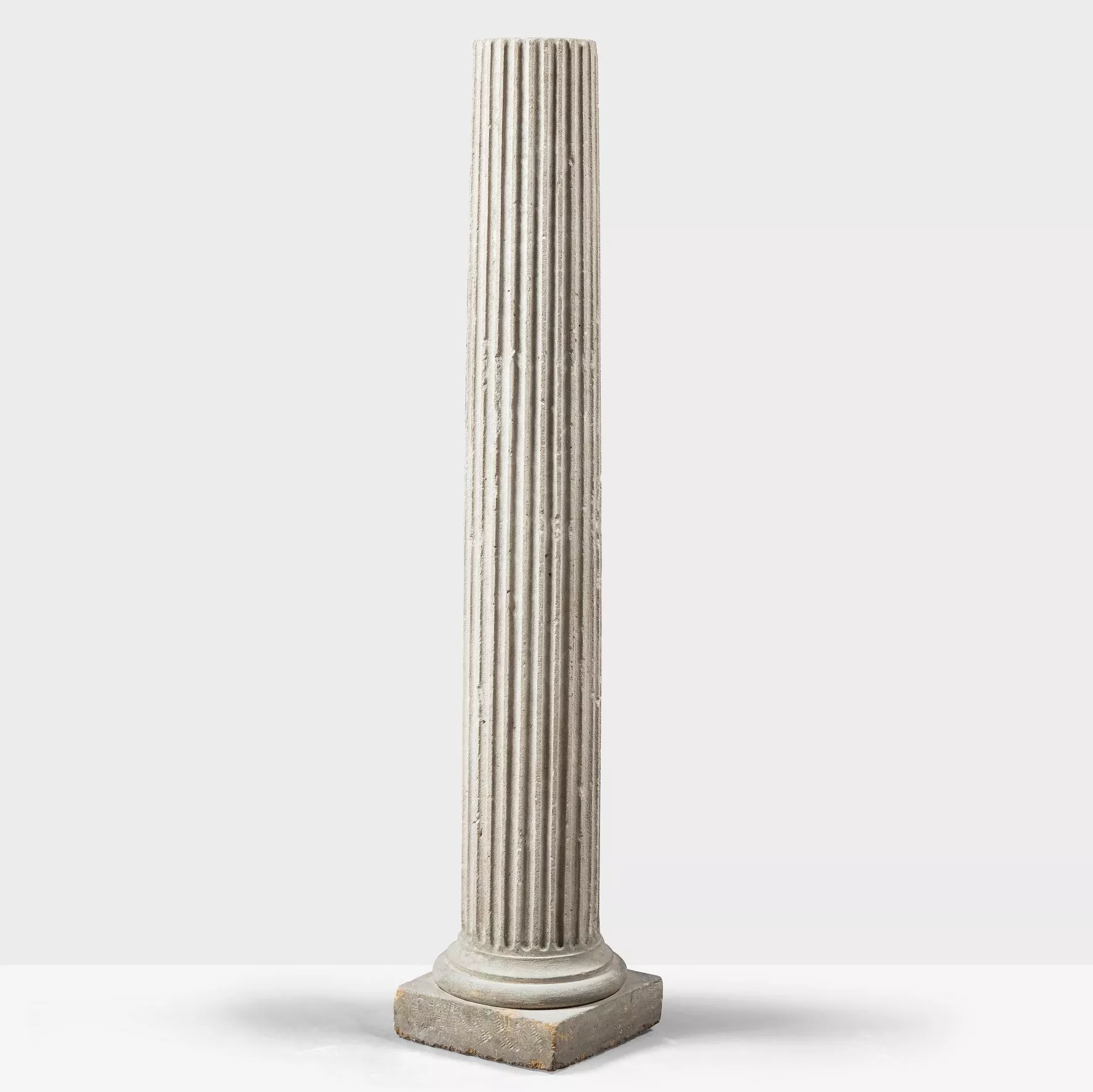 Colonne en marbre &agrave; motif cannel&eacute;, XVIII&egrave;me si&egrave;cle