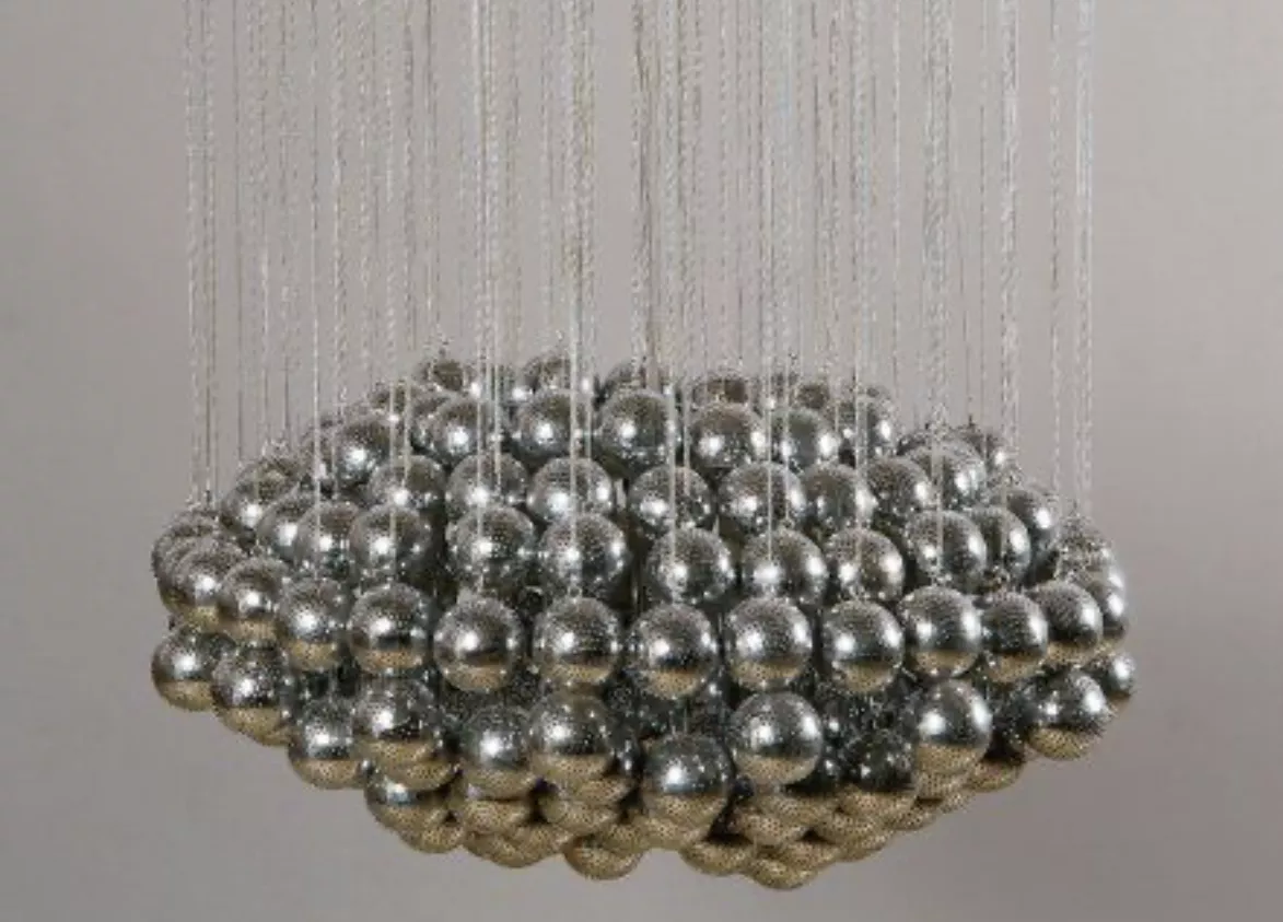 Panton, suspension en m&eacute;tal
