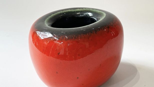 Georges JOUVE (1910-1964) Vase dit Galet, circa 1957