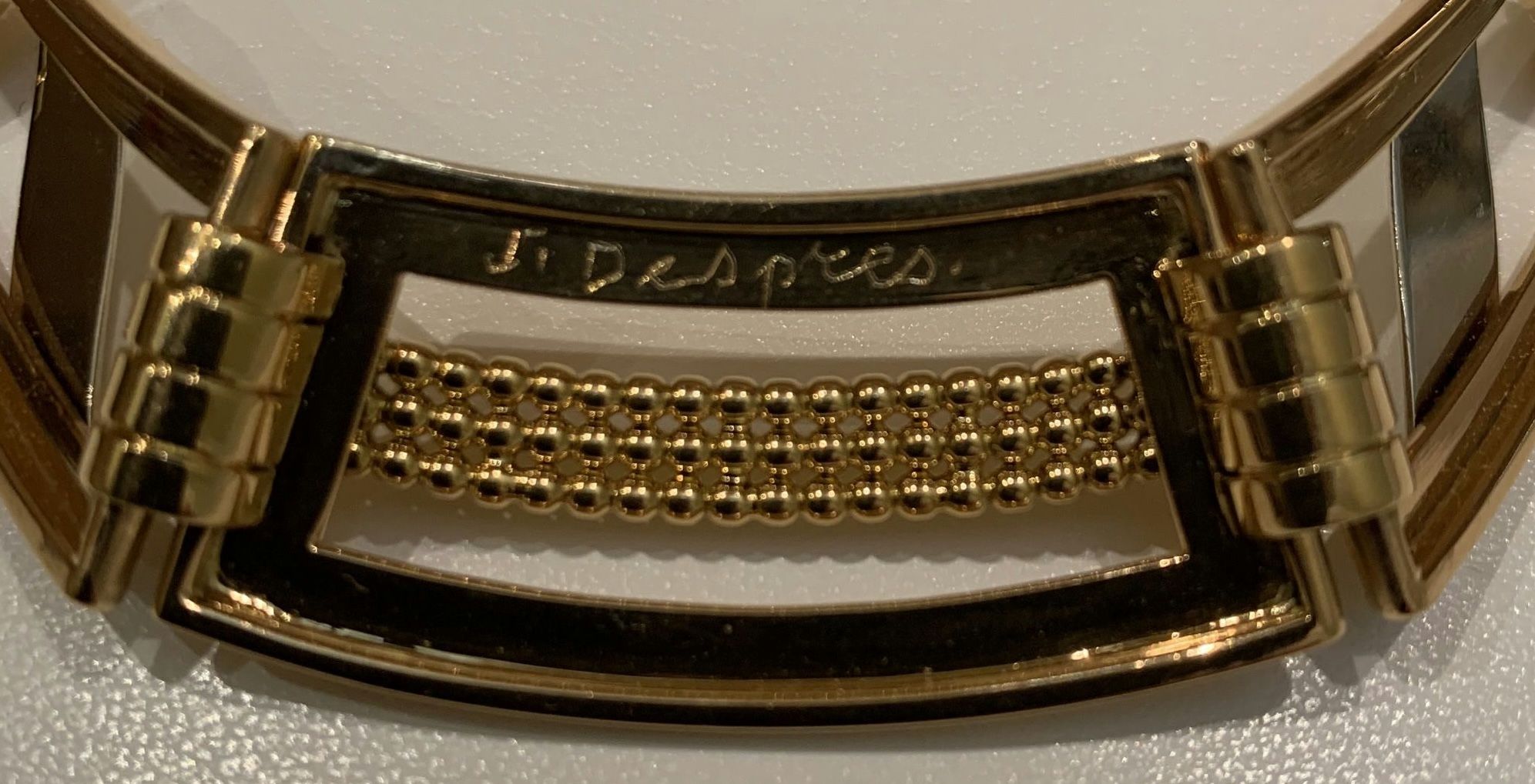 Exemple de signature de Jean Després