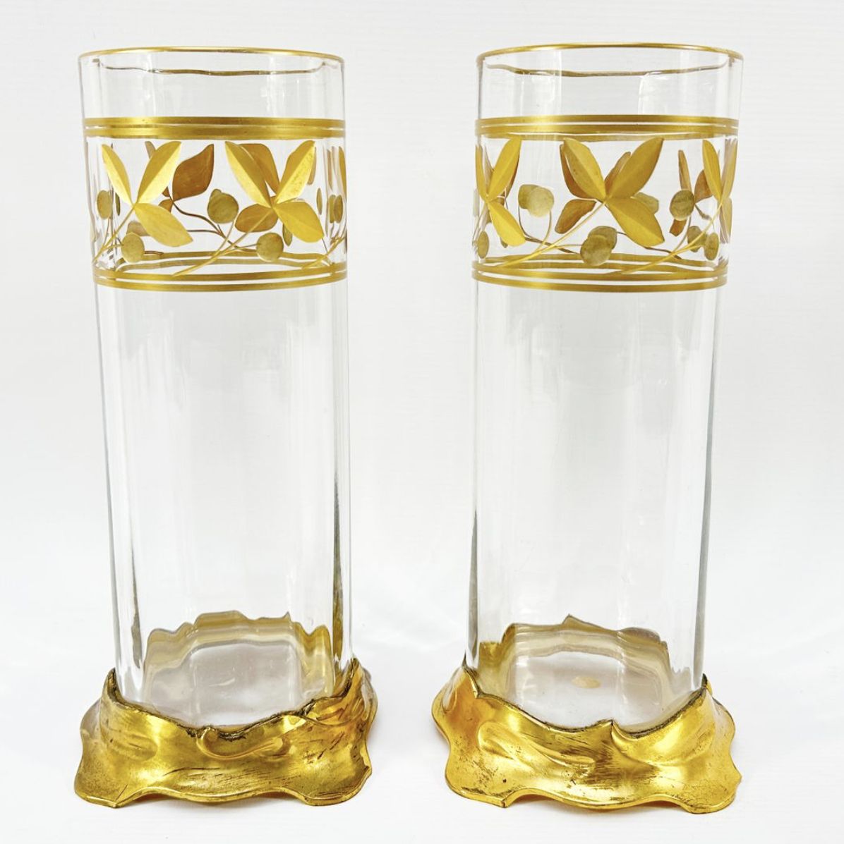 Baccarat, paire de vases colonne