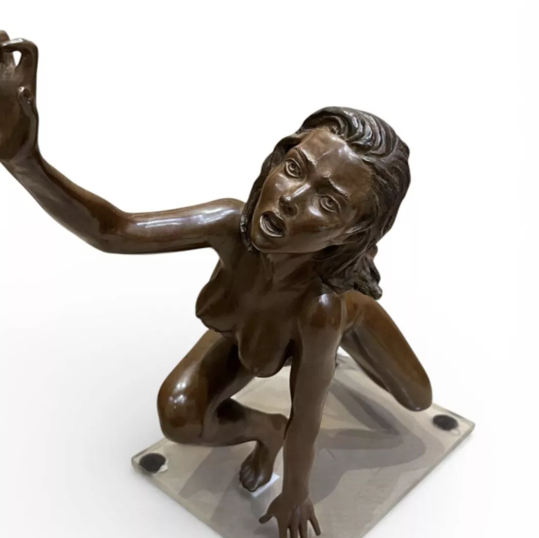Margot Pitra, bronze