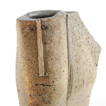 Jacques POUCHAIN (1925-2015) Large vase, circa 1960, en grès à prise stylisée