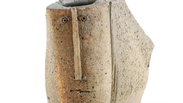 Jacques POUCHAIN (1925-2015) Large vase, circa 1960, en grès à prise stylisée