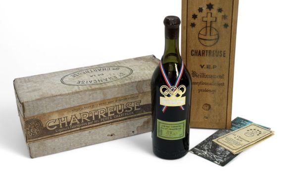 1 Btl de Chartreuse V.E.P. CUVÉE OLYMPIQUE GRENOBLE 1968 Numérotée 01103, cachet de cire