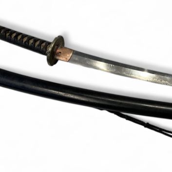JAPON, sabre Katana. époque Edo, daté du 13 août de l'an 3 de l'ère Tenwa (1683).